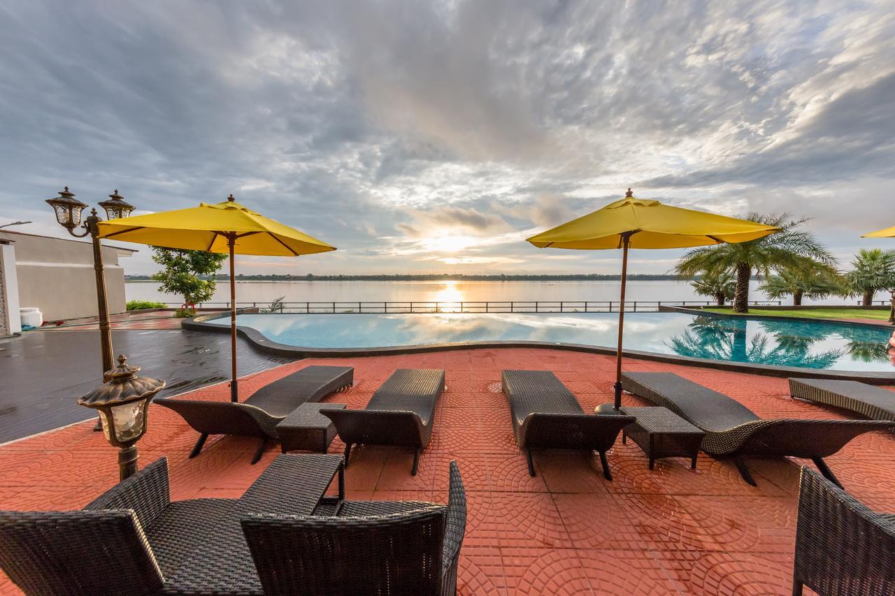 Hotel De Ladda Mukdahan Εξωτερικό φωτογραφία